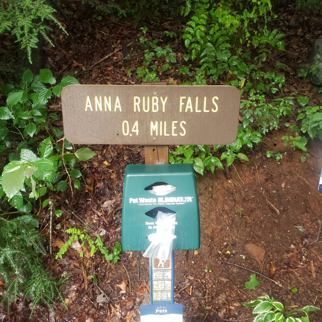 anna ruby falls sign